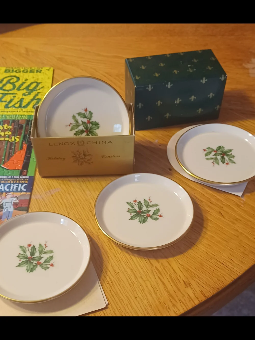 Lenox china holiday